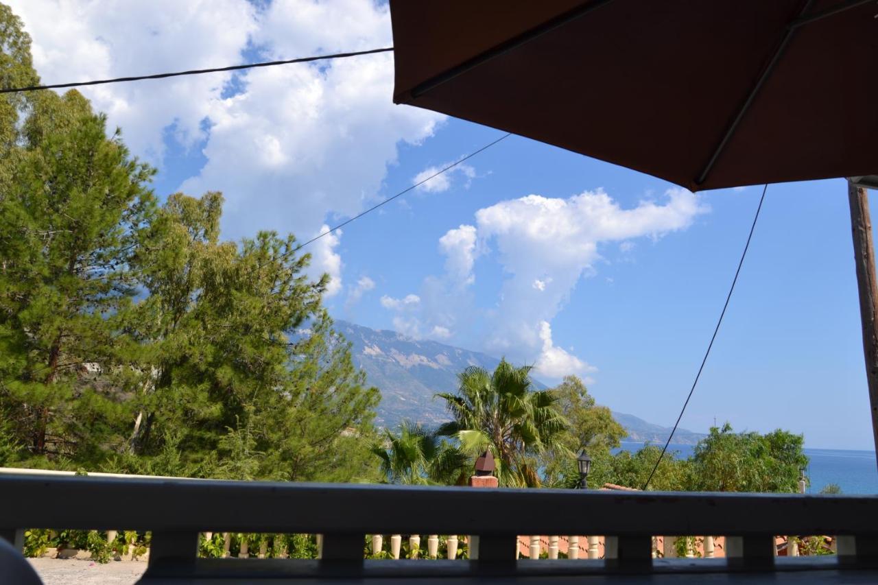 Mihaila Seaside: 2 Bedroom Bungalows Kefalonia Spartia  Ngoại thất bức ảnh