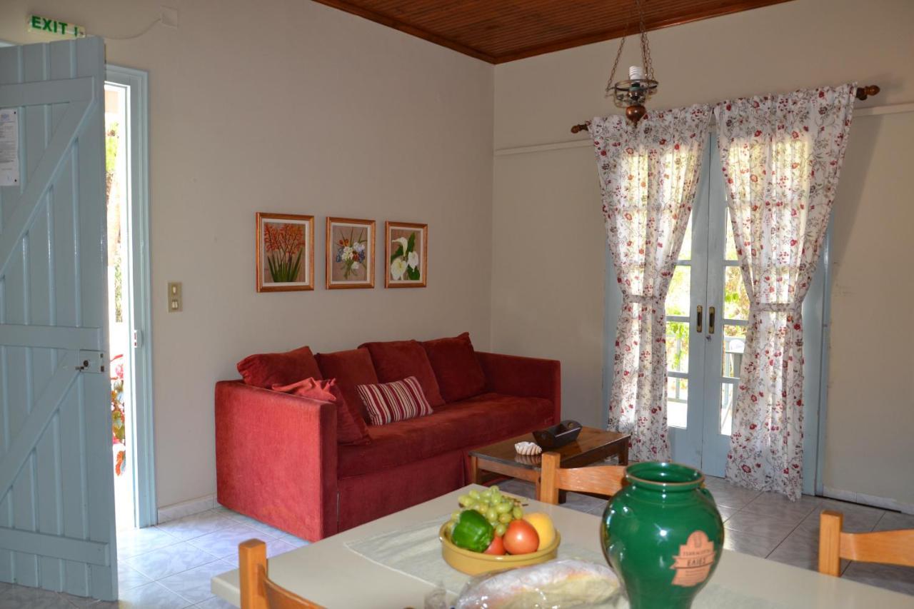 Mihaila Seaside: 2 Bedroom Bungalows Kefalonia Spartia  Ngoại thất bức ảnh